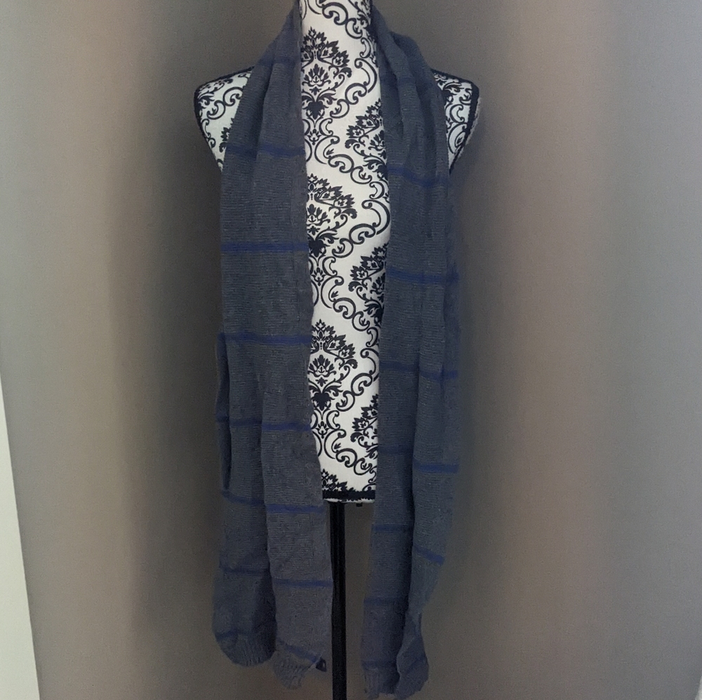 Gap Scarf